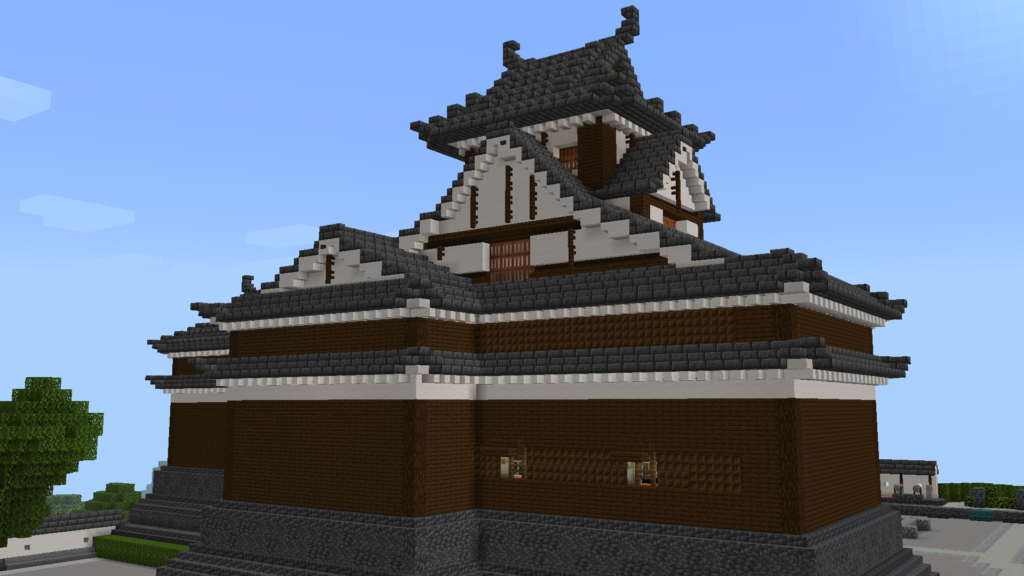 福知山の大学生 アジア初のプロマインクラフター監修 福知山城マインクラフト 完成 ワールド限定公開 9 7まで期間延長 福知山城 公式